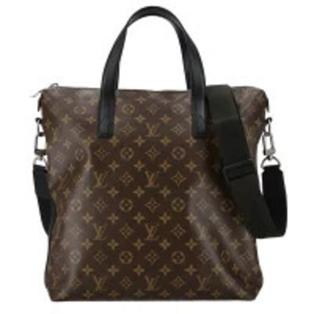 LOUIS VUITTON Davis Monogram Macassar